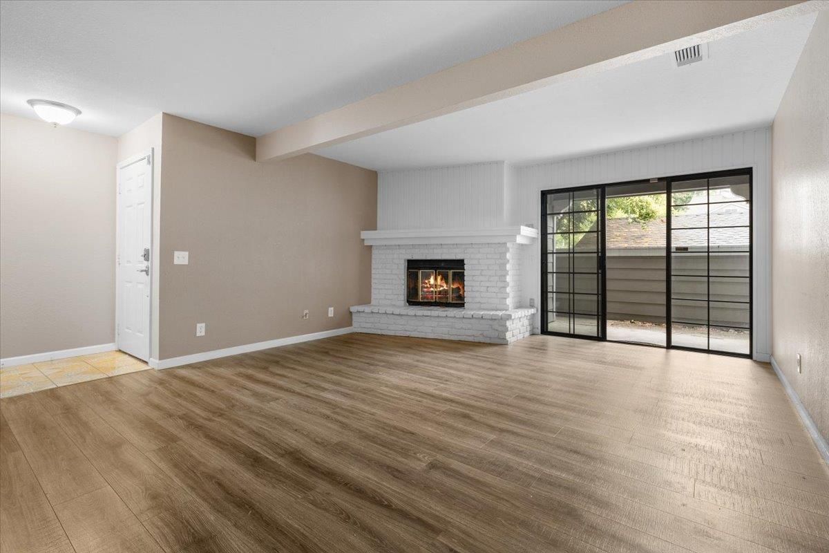 Empty room, Fireplace, Interior, Wood Texture Flooring