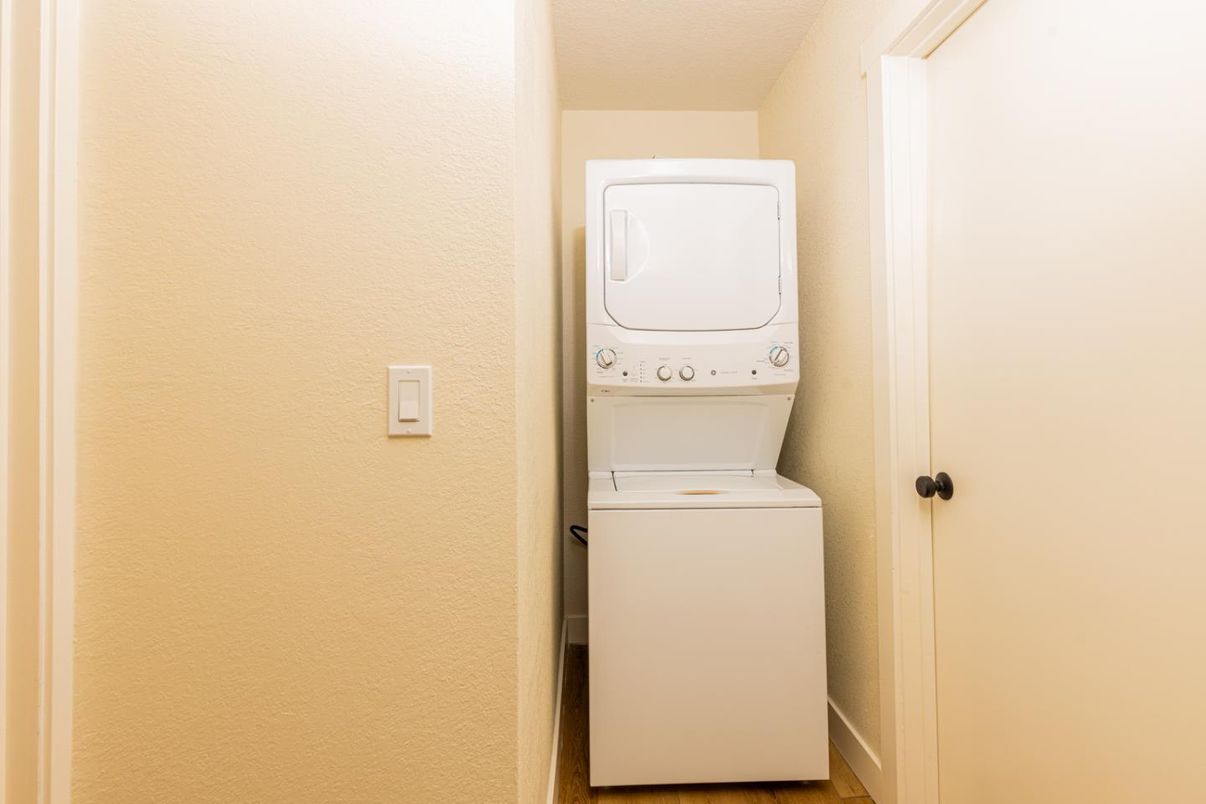 Interior, Utility Closets, Washer