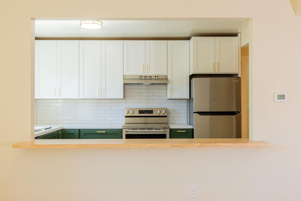 Interior, Kitchen, Stainless Steel Appliances