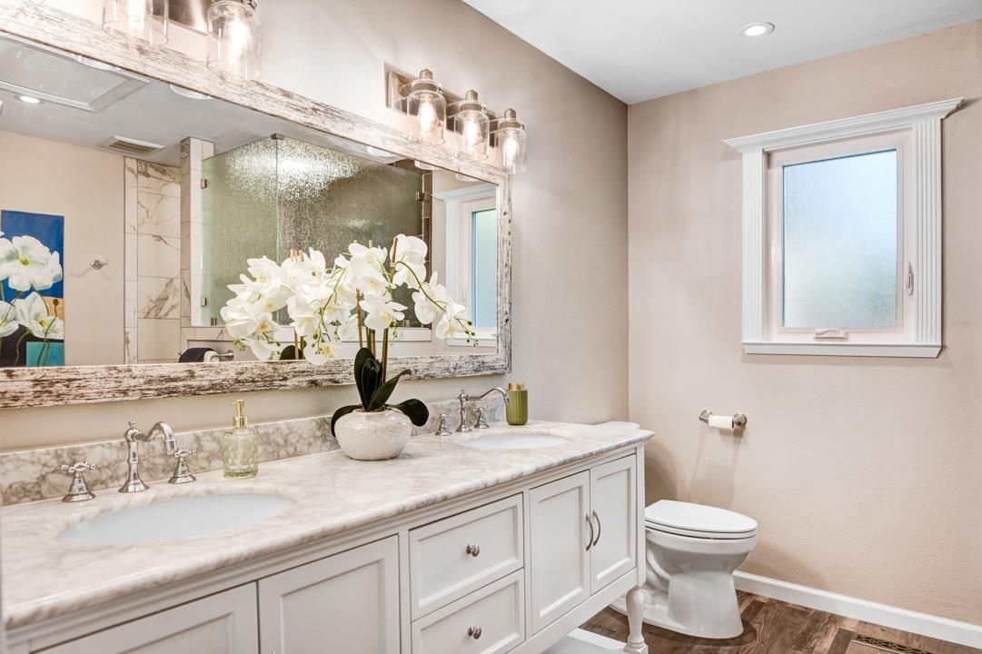 Bathroom, Dual Sink Vanities, Interior, Recessed Lighting, Wood Texture Flooring