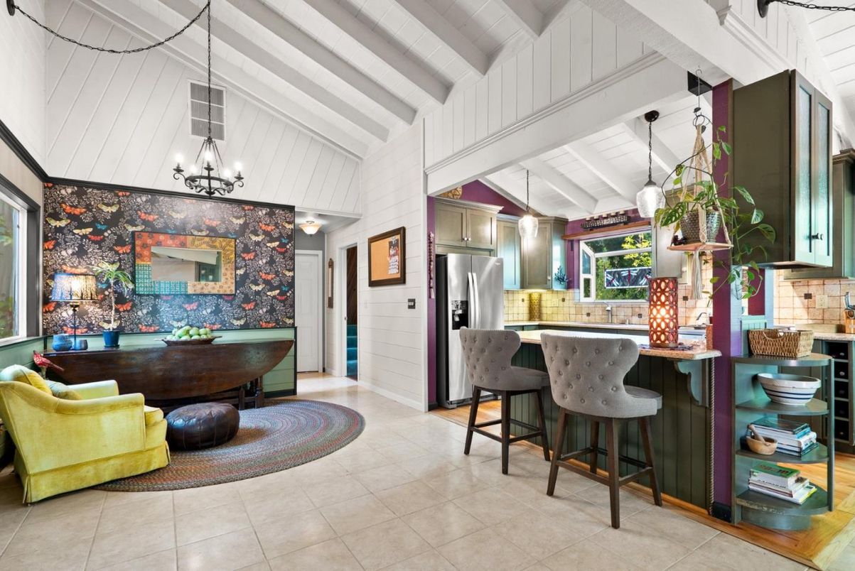 Interior, Kitchen, Pendant Lights, Stainless Steel Appliances