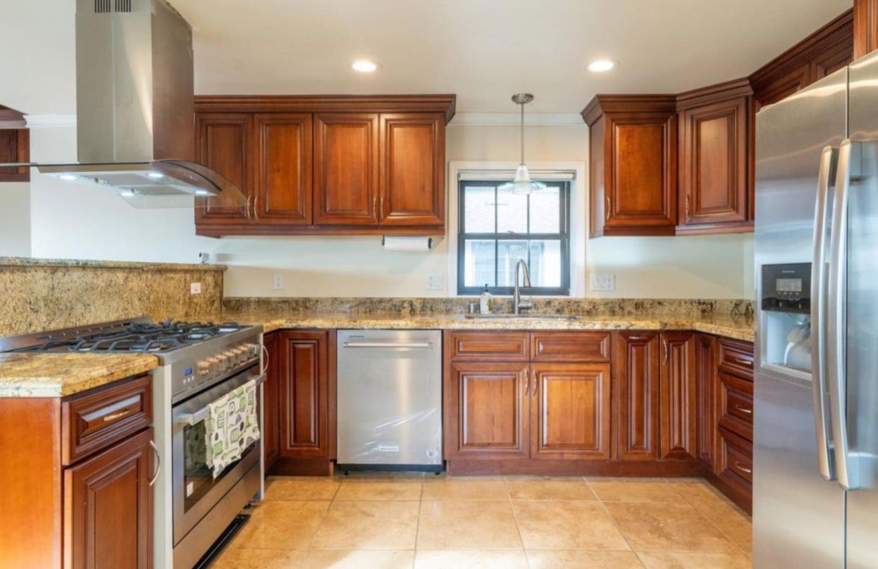 Interior, Kitchen, Pendant Lights, Recessed Lighting, Stainless Steel Appliances