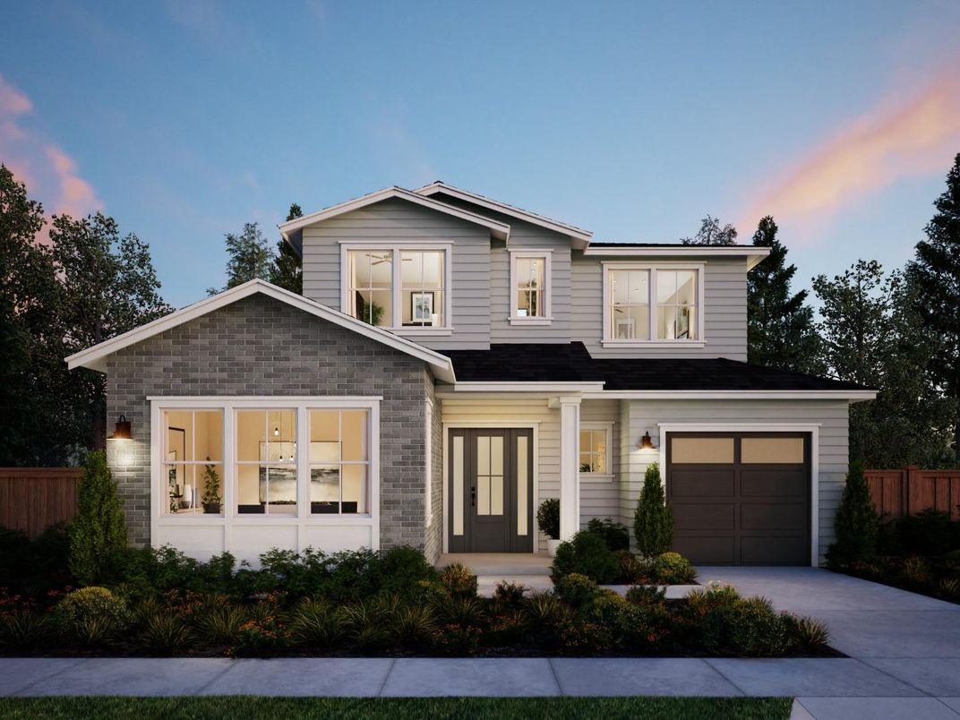 Attached, Exterior, Facade, American Craftsman