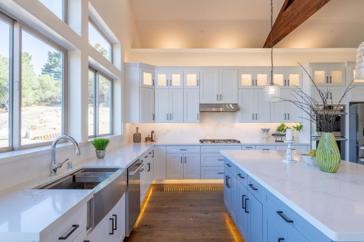 Interior, Kitchen, Pendant Lights, Stainless Steel Appliances, Wooden Beams, Wood Texture Flooring