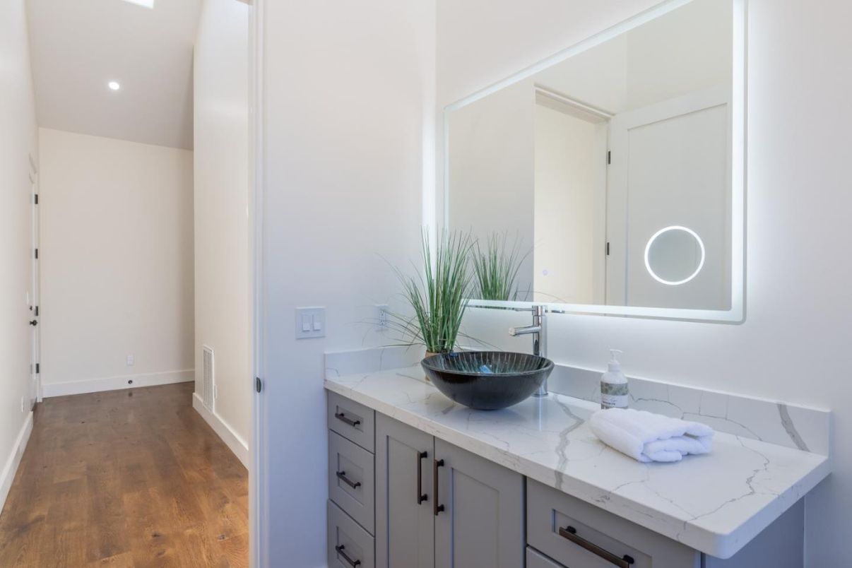 Bathroom, Interior, Recessed Lighting, Wood Texture Flooring