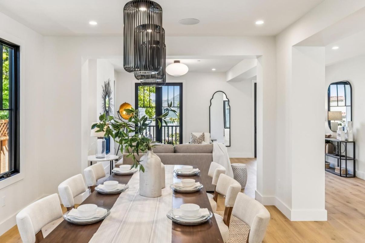 Dining room, Interior, Living room, Pendant Lights, Recessed Lighting, Wood Texture Flooring