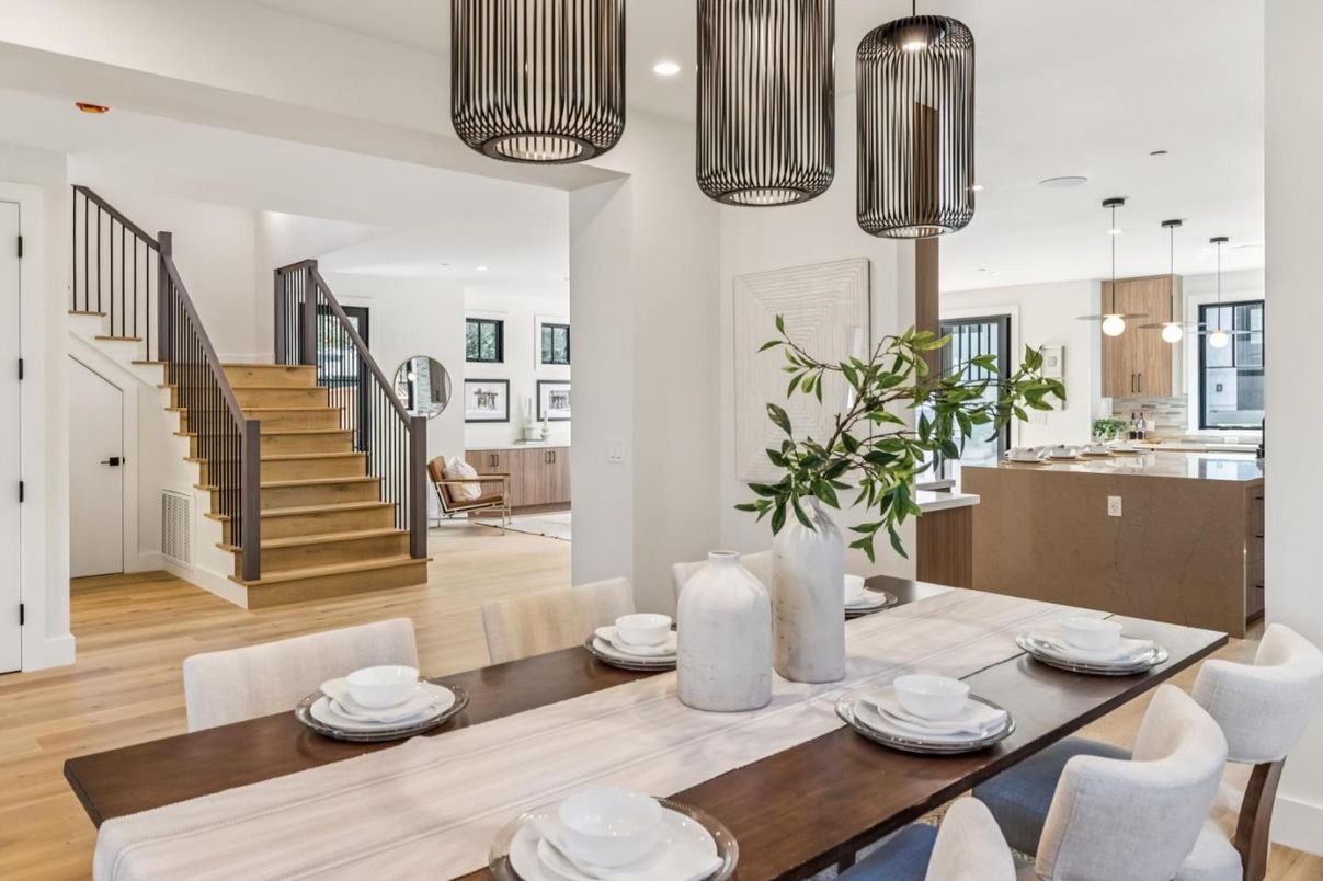 Dining room, Interior, Kitchen, Pendant Lights, Recessed Lighting, Wood Texture Flooring