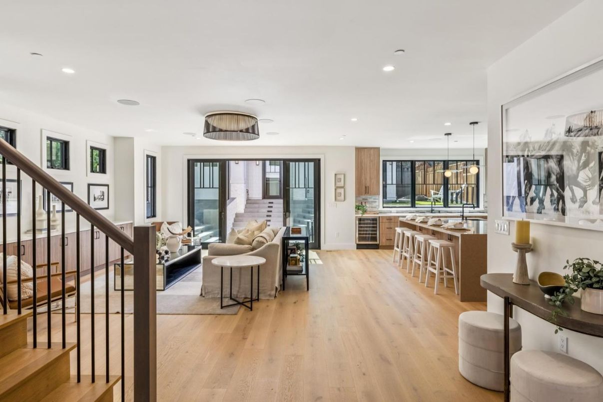 Interior, Kitchen, Living room, Pendant Lights, Recessed Lighting, Wood Texture Flooring