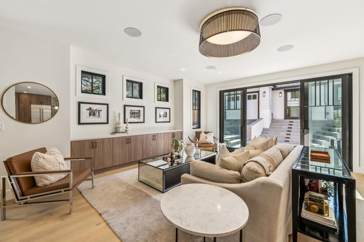 Interior, Living room, Recessed Lighting, Wood Texture Flooring