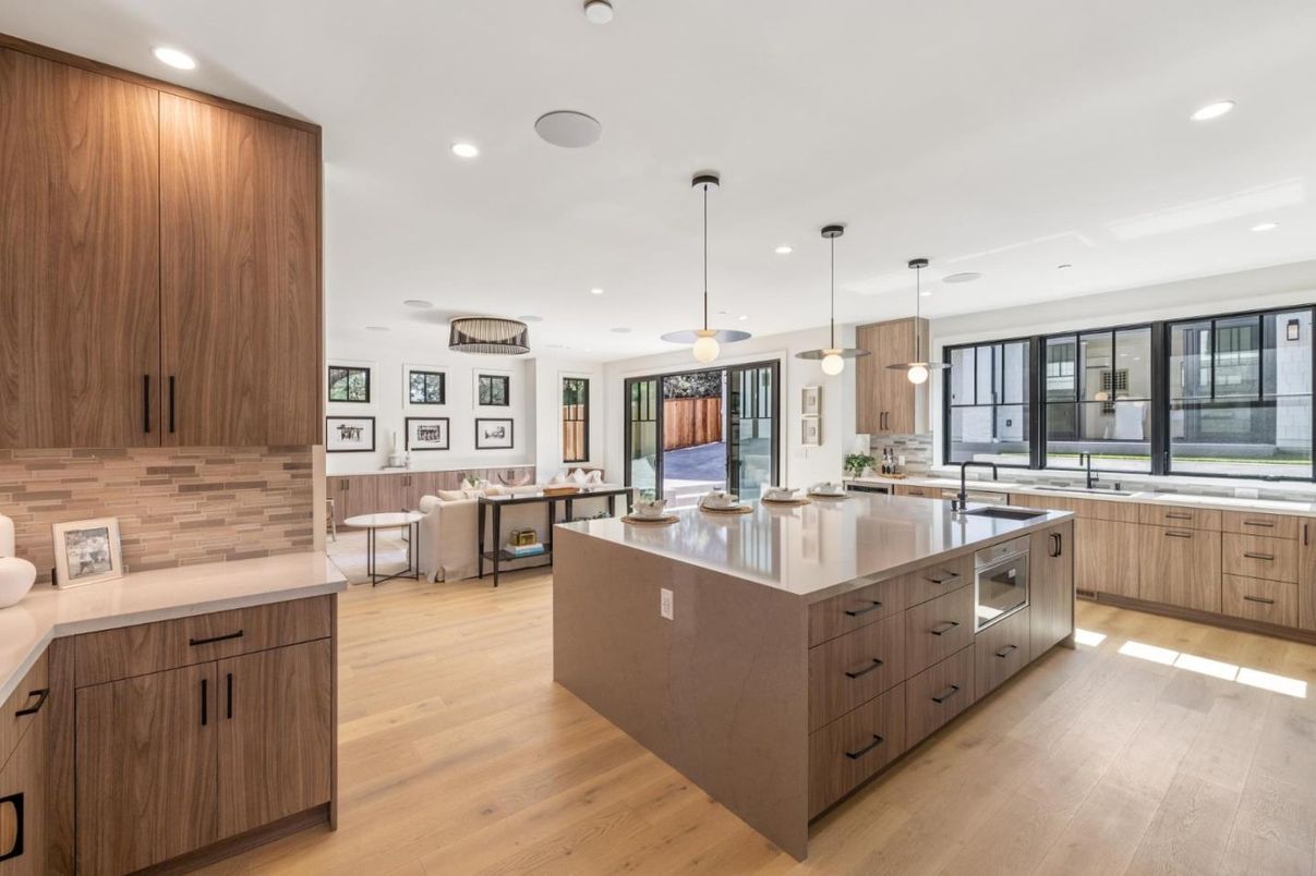 Interior, Kitchen, Pendant Lights, Recessed Lighting, Wood Texture Flooring