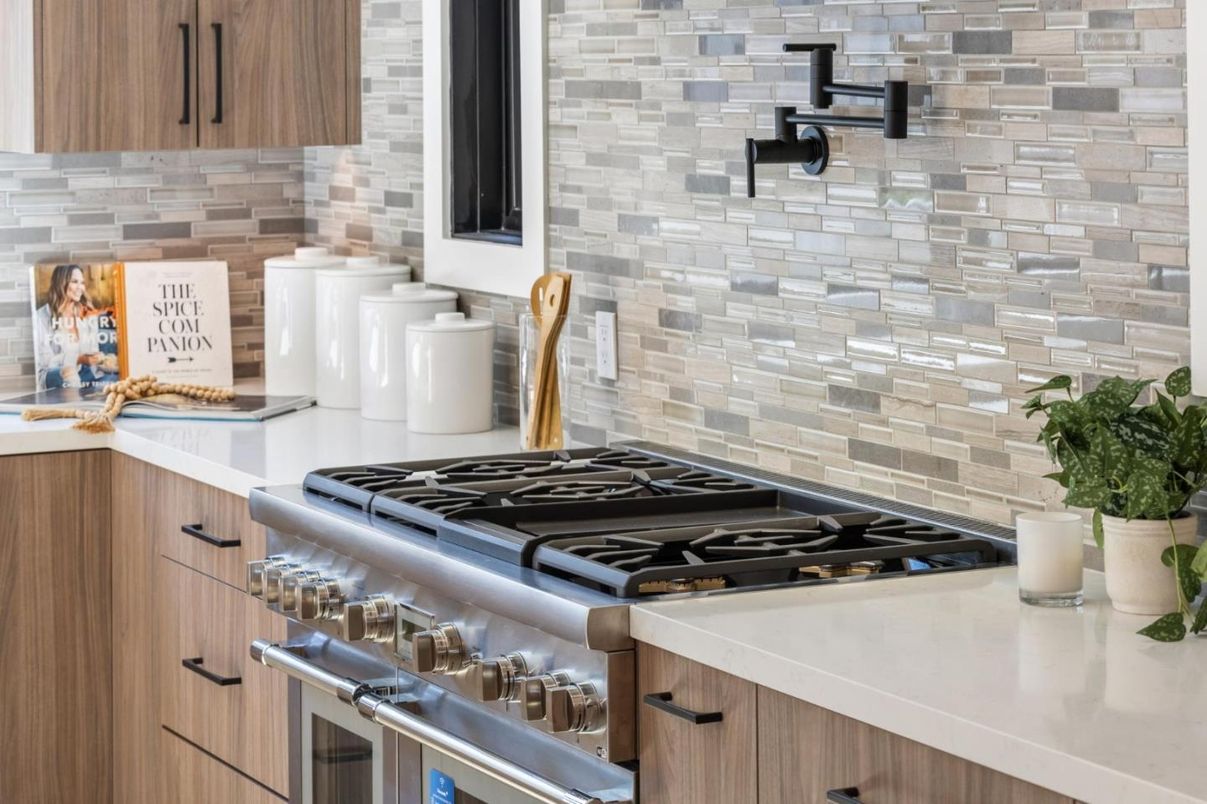 Interior, Kitchen, Stainless Steel Appliances