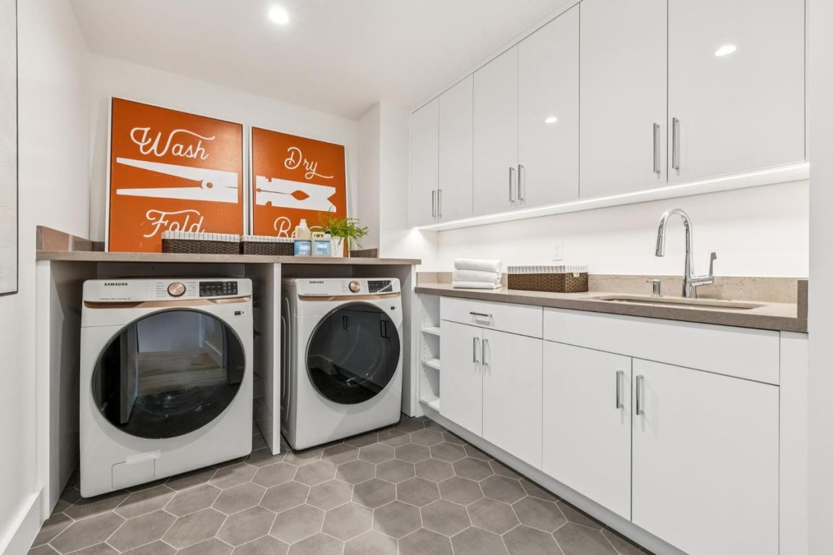 Interior, Recessed Lighting, Washer