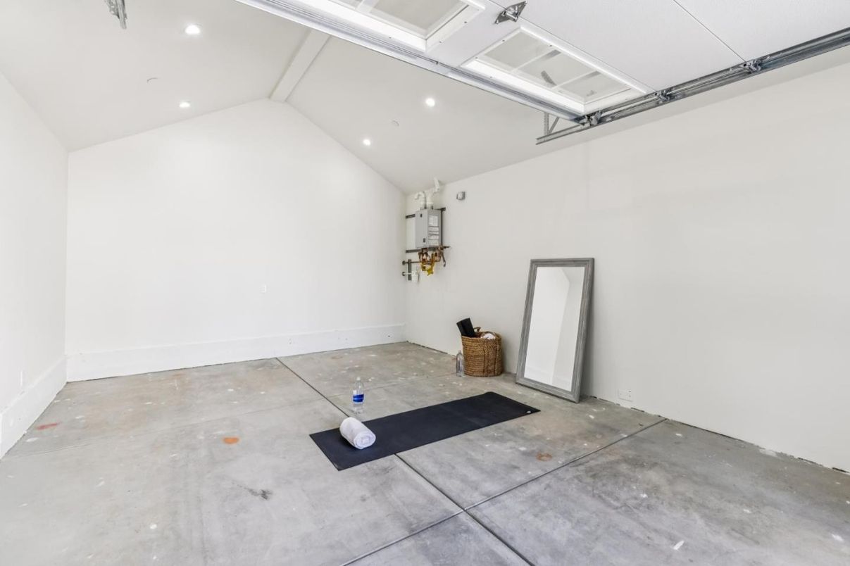 Garage, Interior, Recessed Lighting