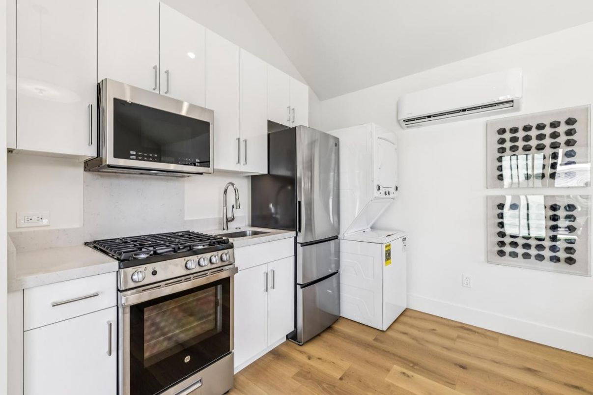 Interior, Kitchen, Stainless Steel Appliances, Wood Texture Flooring
