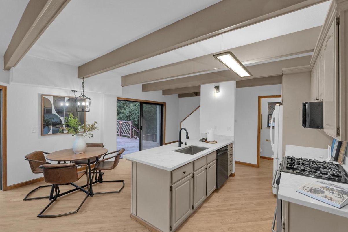 Dining room, Interior, Kitchen, Pendant Lights, Wood Texture Flooring