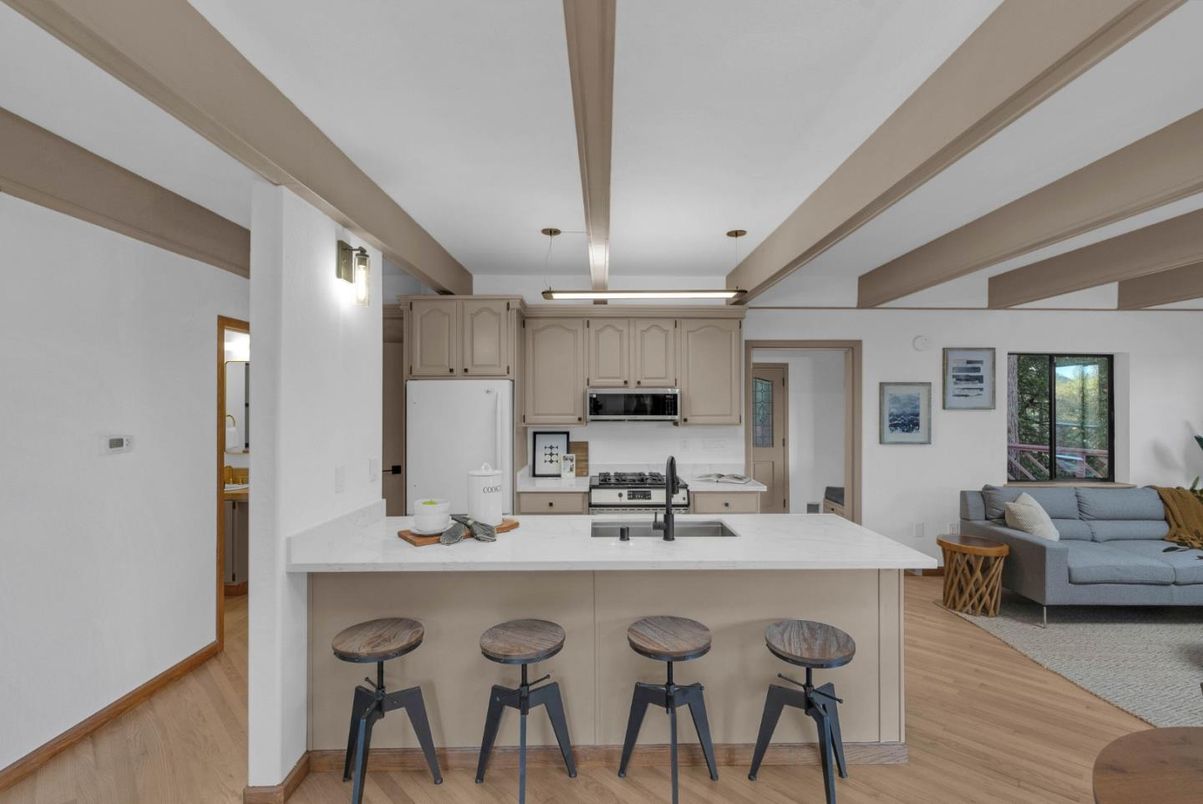 Interior, Kitchen, Living room, Pendant Lights, Stainless Steel Appliances, Wood Texture Flooring