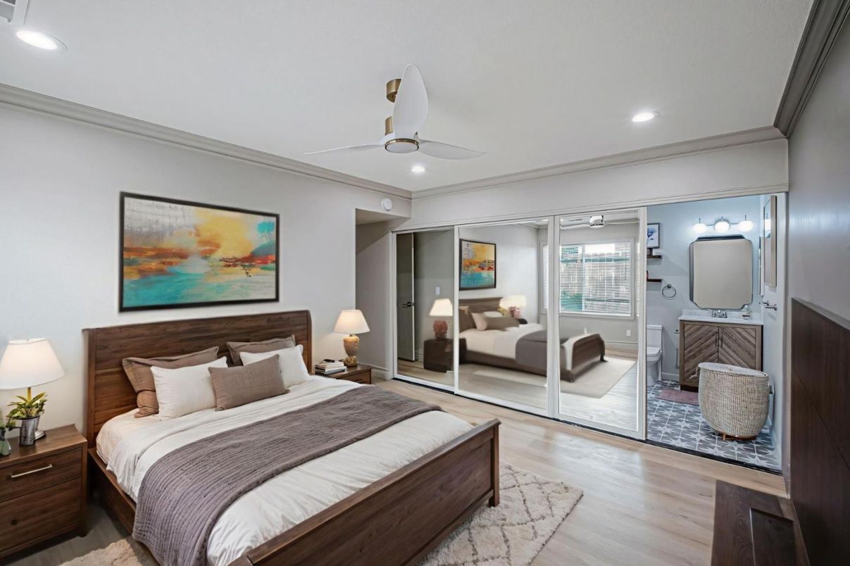 Bedroom, Interior, Recessed Lighting, Wood Texture Flooring