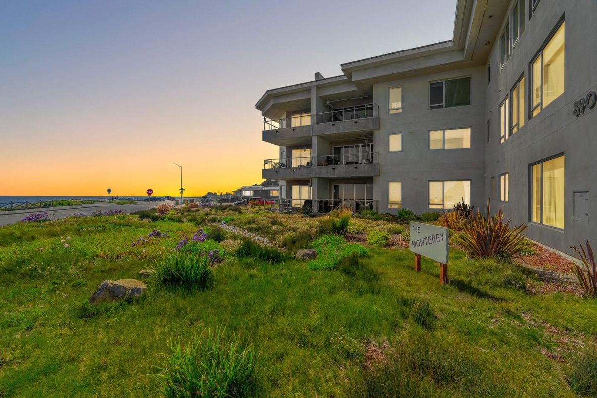 Backyard, Exterior, Water