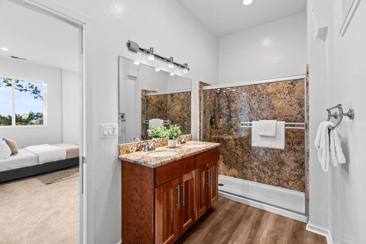 Bathroom, Interior, Recessed Lighting, Wood Texture Flooring