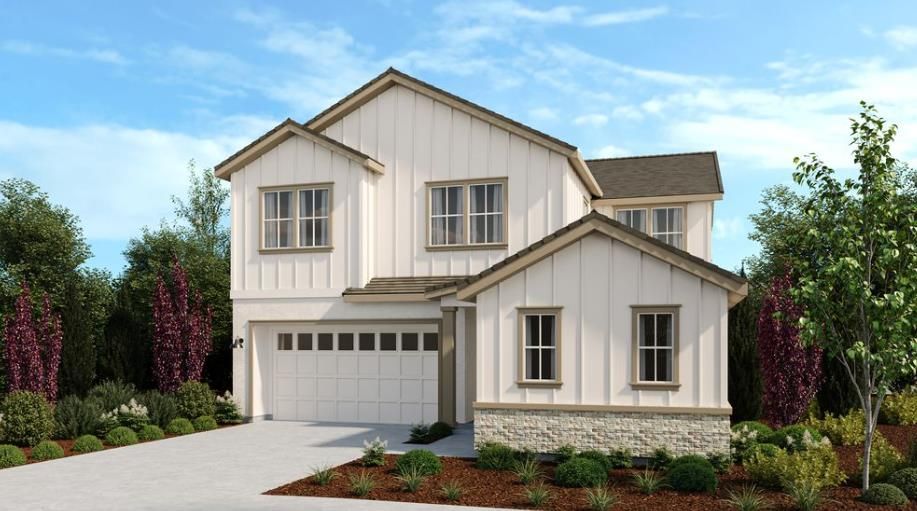 Attached, Exterior, Facade, Farmhouse