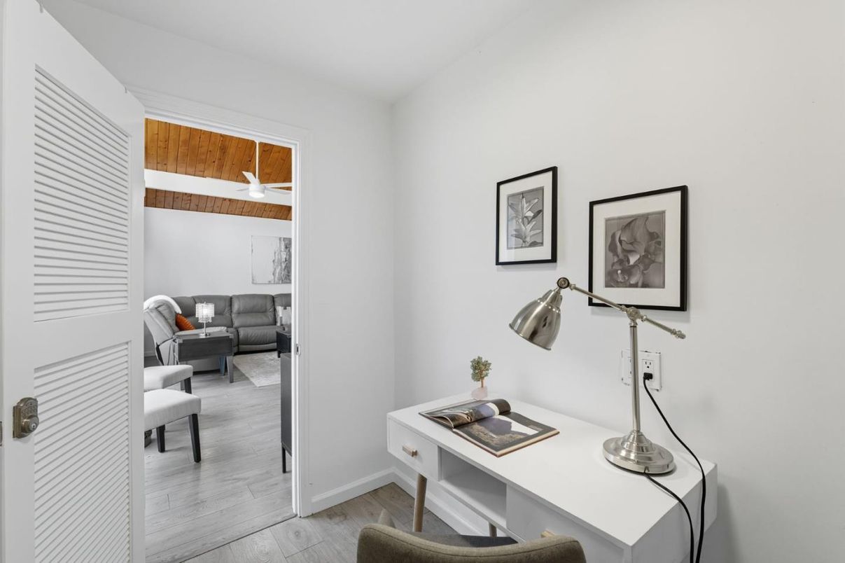 Home Office, Interior, Wood Texture Flooring