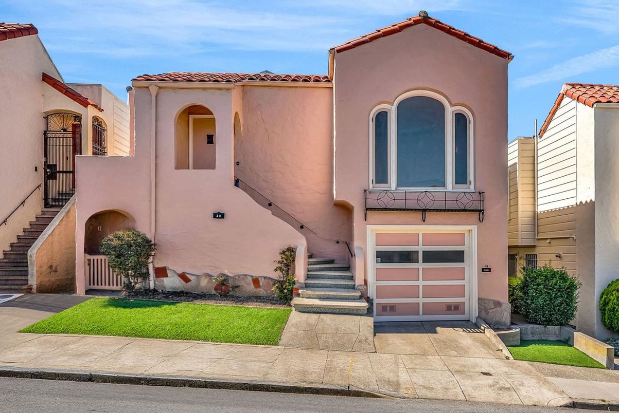 Attached, Exterior, Facade, Spanish Mediterranean