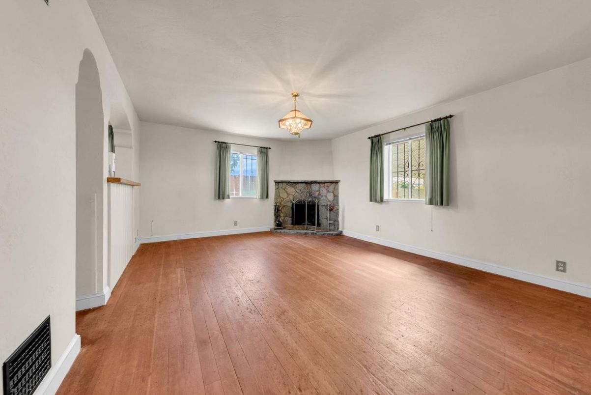 Empty room, Fireplace, Interior, Wood Texture Flooring