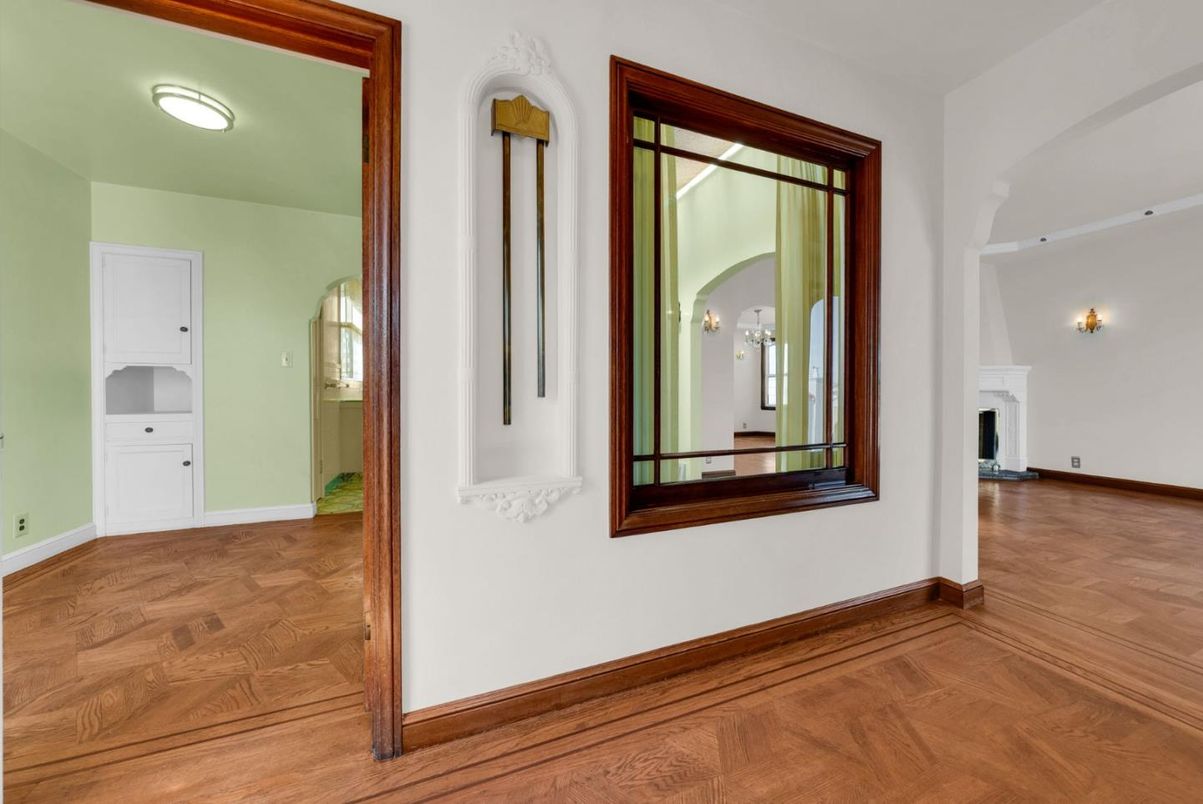 Empty room, Fireplace, Interior, Wood Texture Flooring