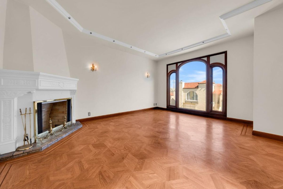 Empty room, Fireplace, Interior, Wood Texture Flooring