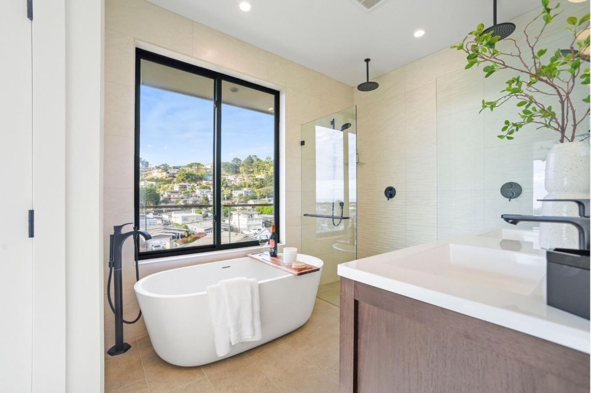 Bathroom, Free Standing Baths, Glass Shower, Interior, Recessed Lighting