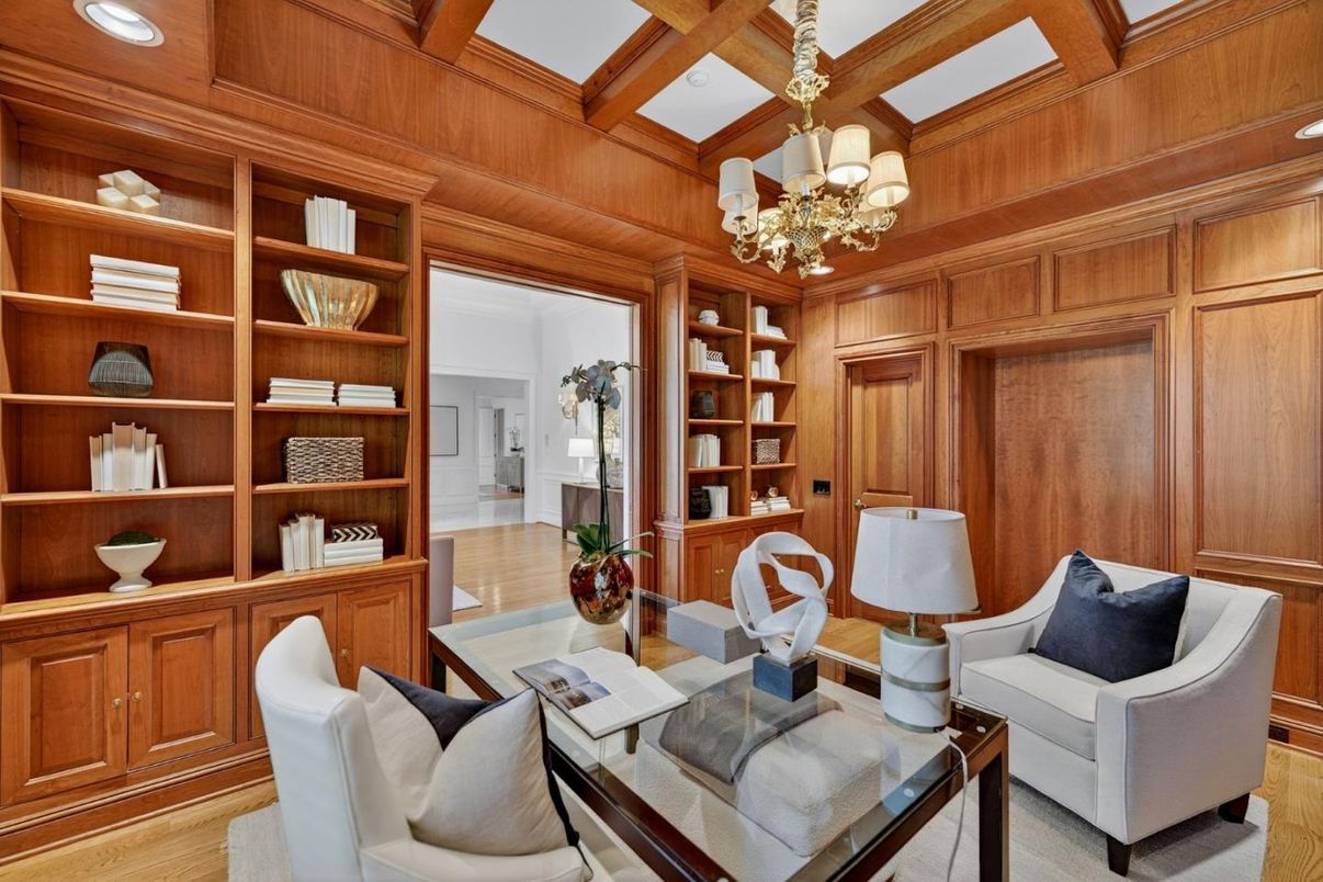 Chandelier, Interior, Living room, Recessed Lighting, Wooden Beams, Wooden Ceilings, Wood Texture Flooring, Wooden Walls