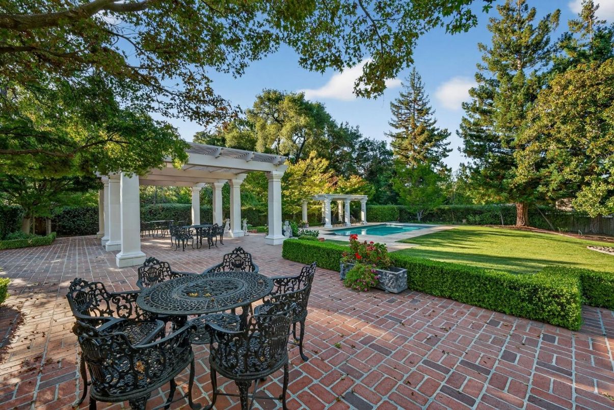 Backyard, Exterior, Pool