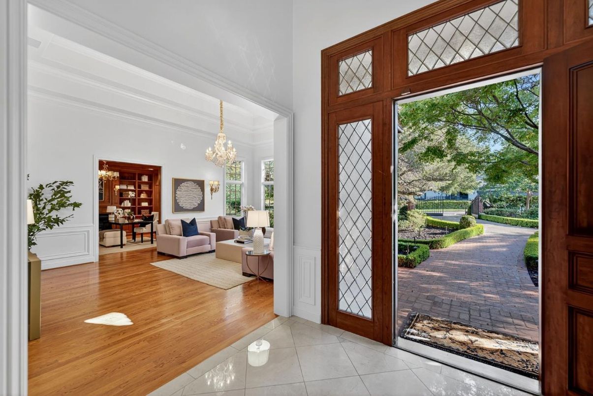 Chandelier, Interior, Living room, Wood Texture Flooring