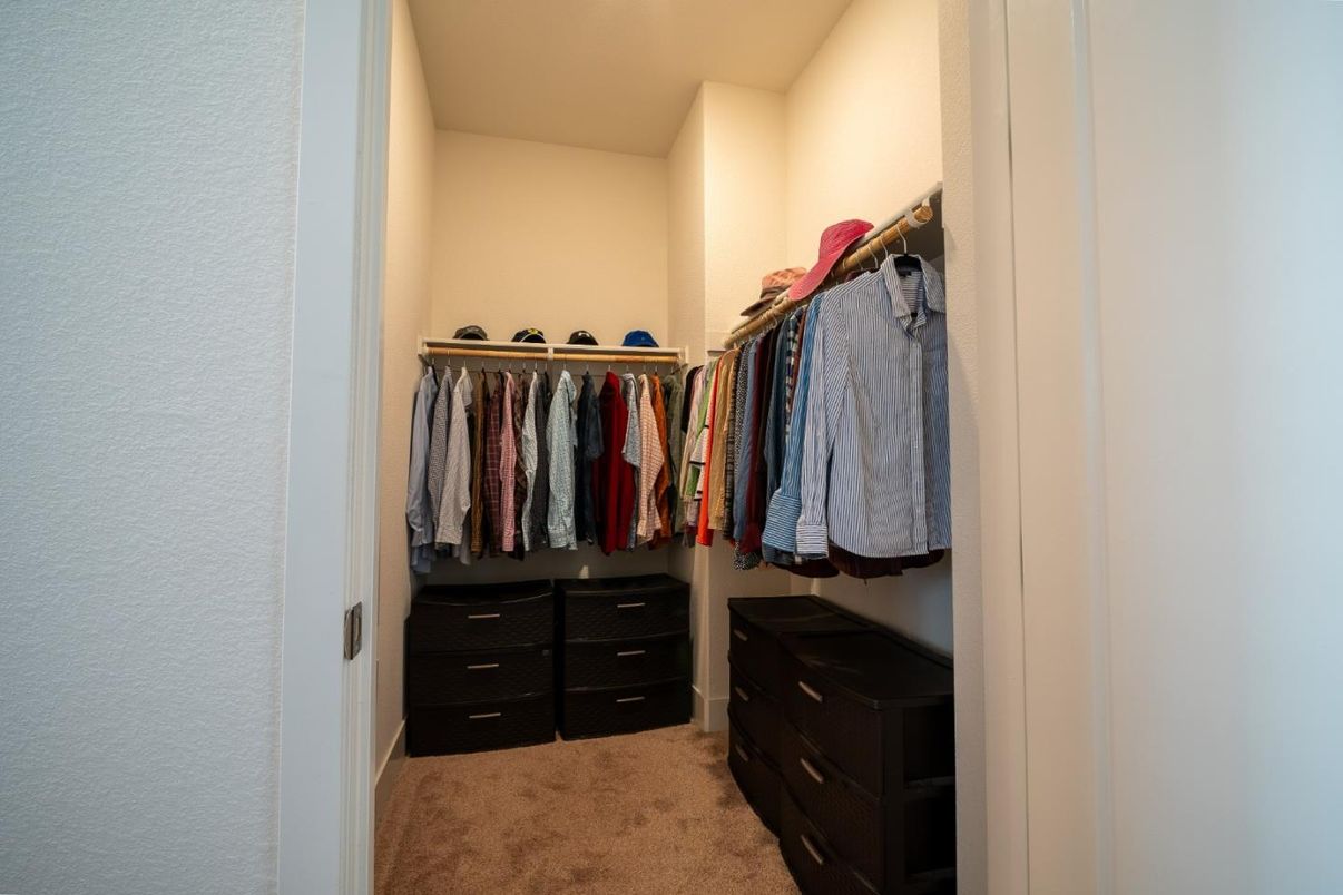 Interior, Walk-in Closets