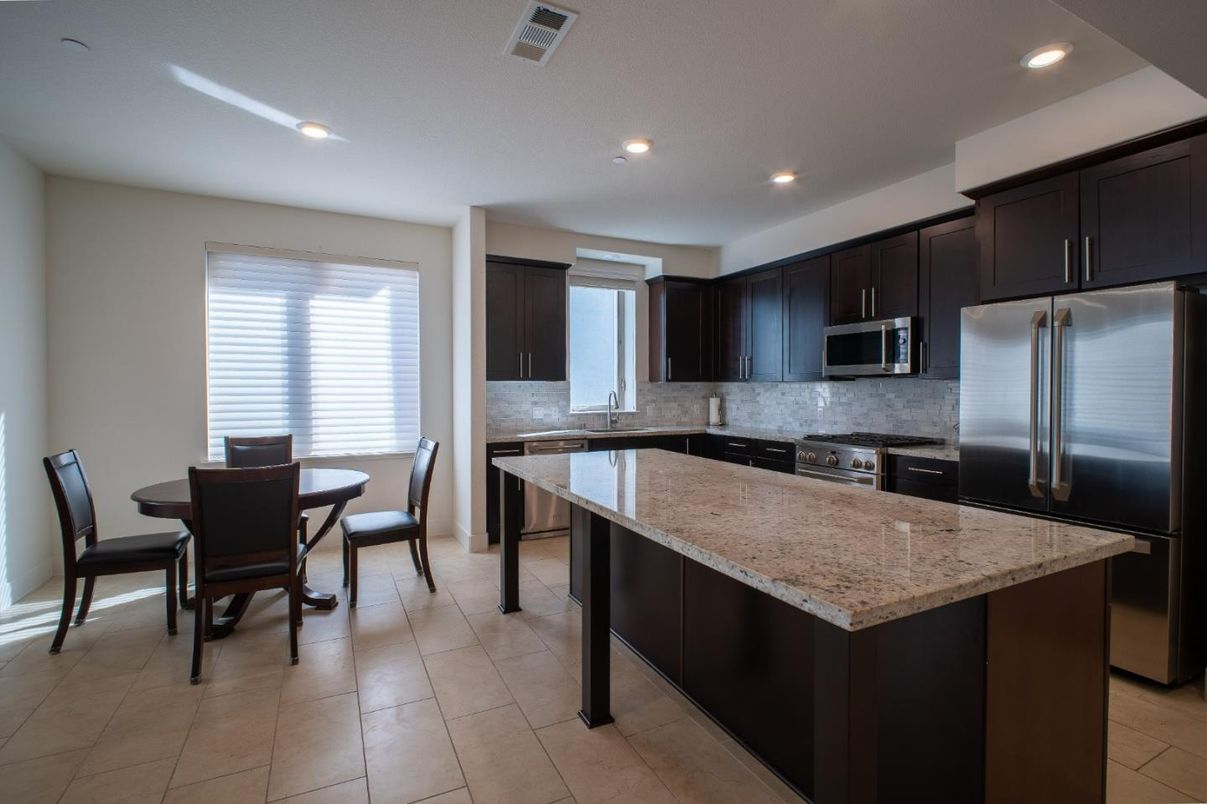 Dining room, Interior, Kitchen, Recessed Lighting, Stainless Steel Appliances