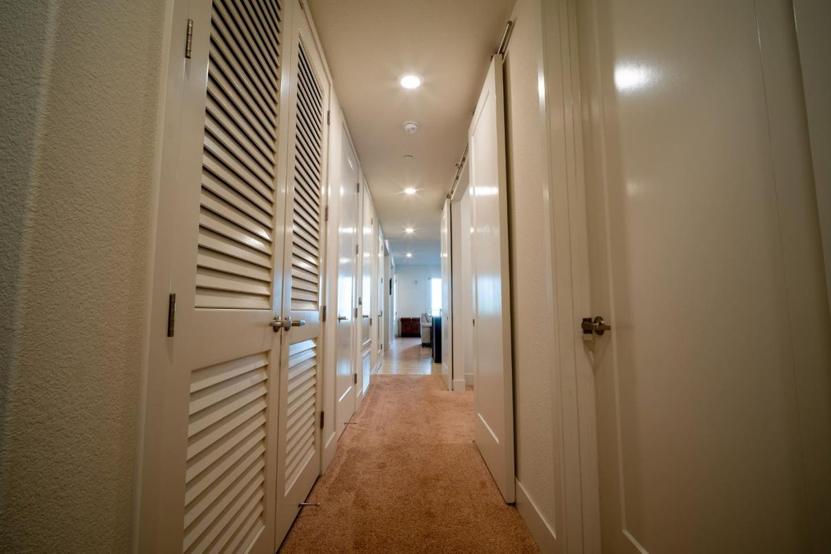 Interior, Recessed Lighting