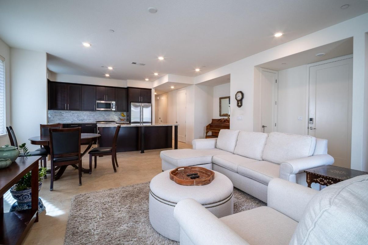 Dining room, Interior, Kitchen, Living room, Recessed Lighting