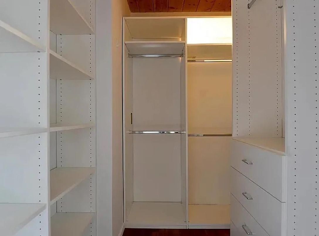 Interior, Walk-in Closets