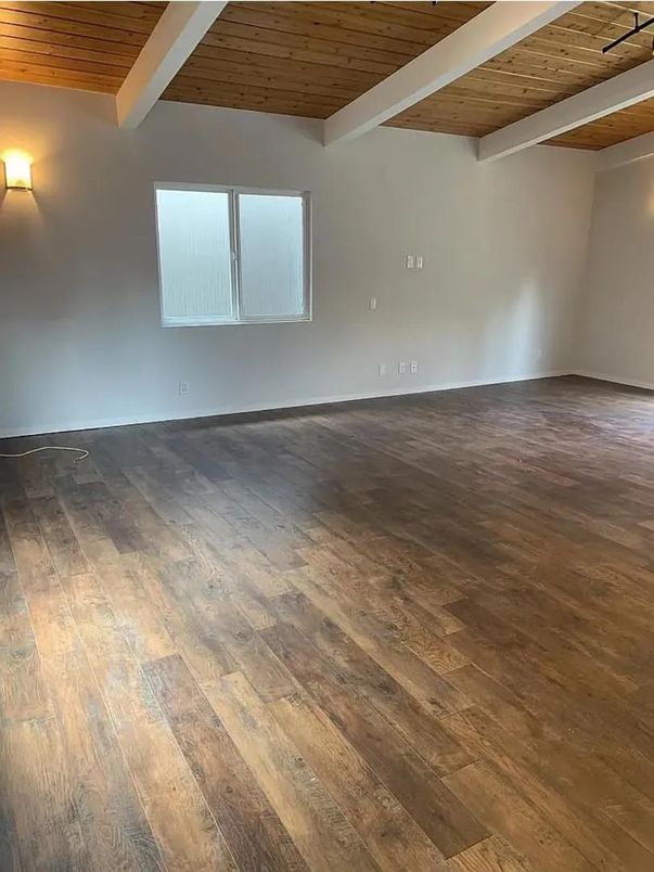 Empty room, Interior, Wooden Beams, Wooden Ceilings, Wood Texture Flooring