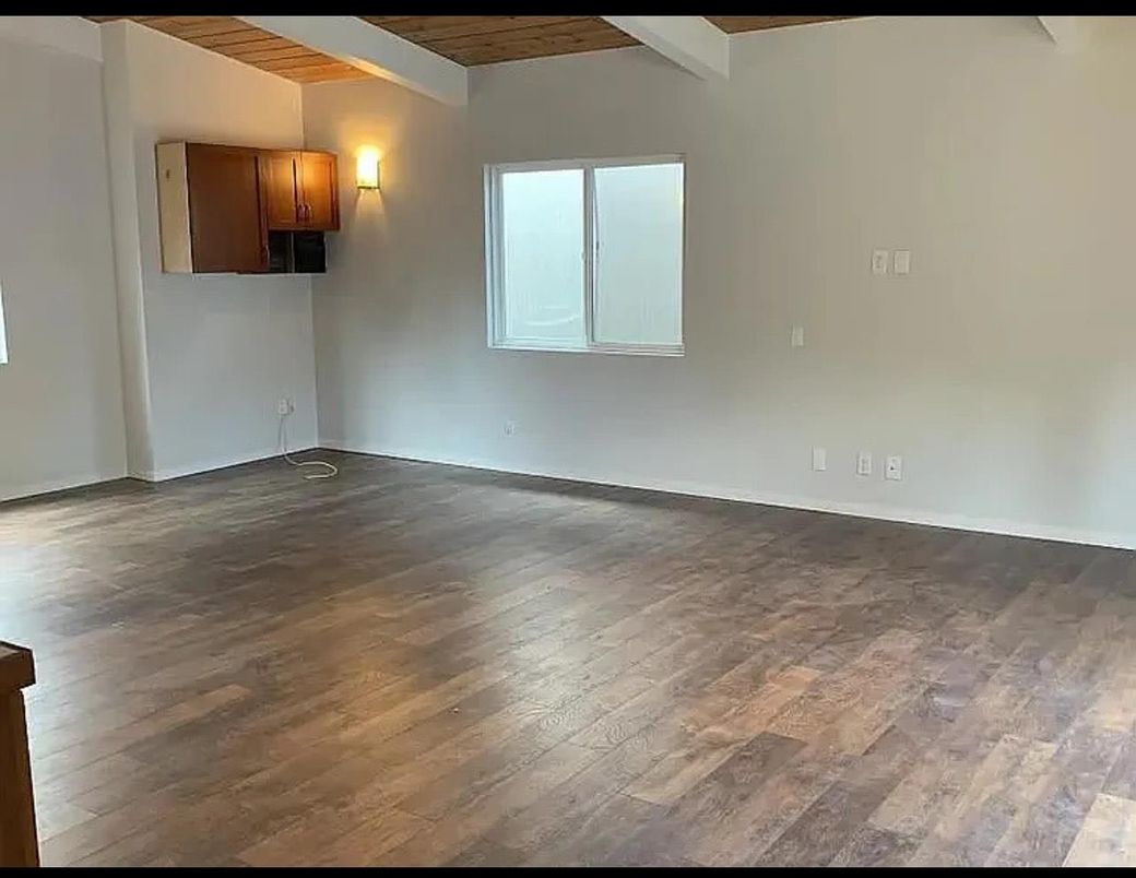 Empty room, Interior, Wooden Ceilings, Wood Texture Flooring