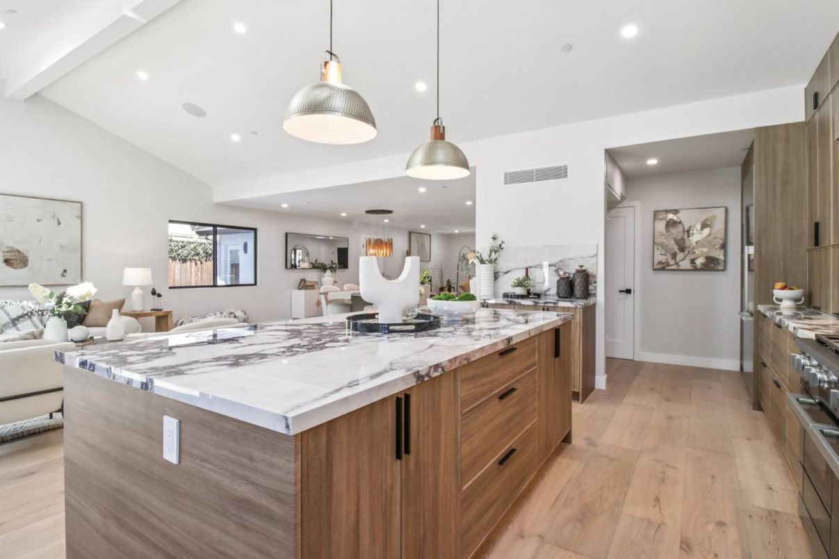 Interior, Kitchen, Pendant Lights, Recessed Lighting, Wood Texture Flooring