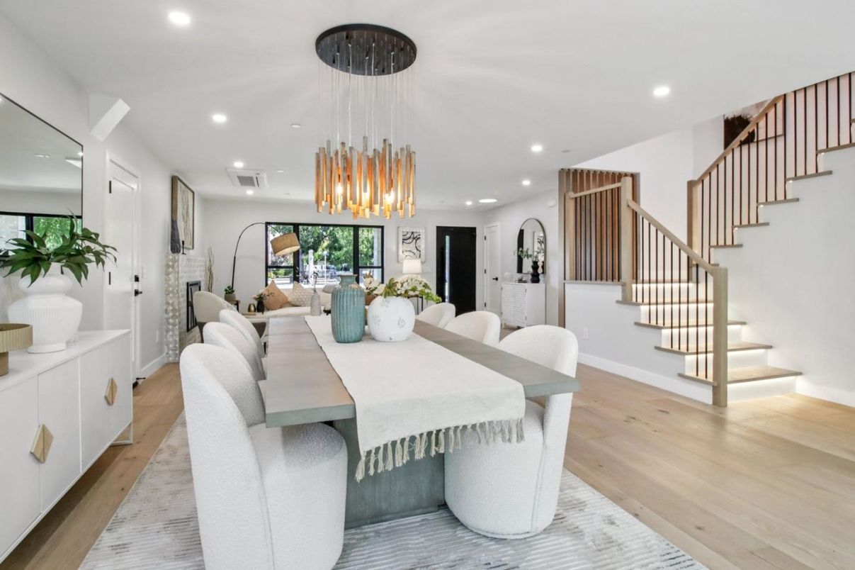 Dining room, Interior, Pendant Lights, Recessed Lighting, Wood Texture Flooring