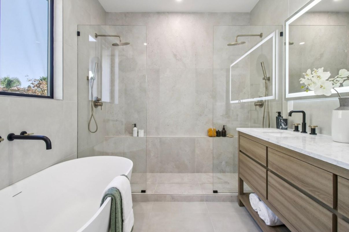 Bathroom, Free Standing Baths, Glass Shower, Interior, Recessed Lighting