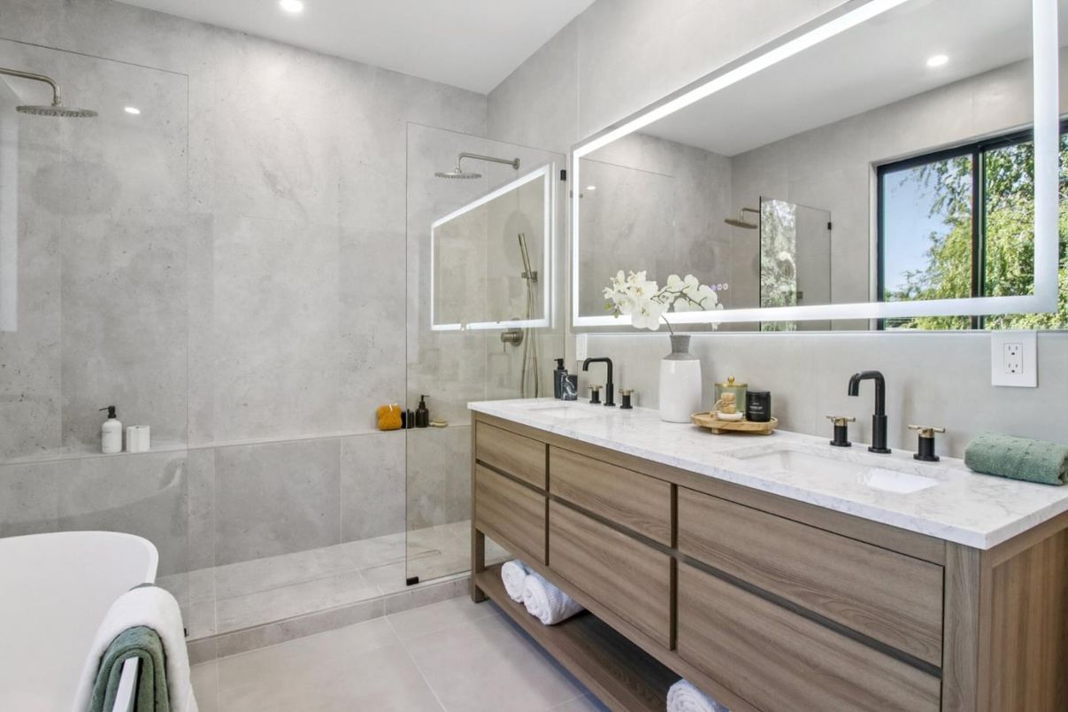 Bathroom, Dual Sink Vanities, Glass Shower, Interior, Recessed Lighting
