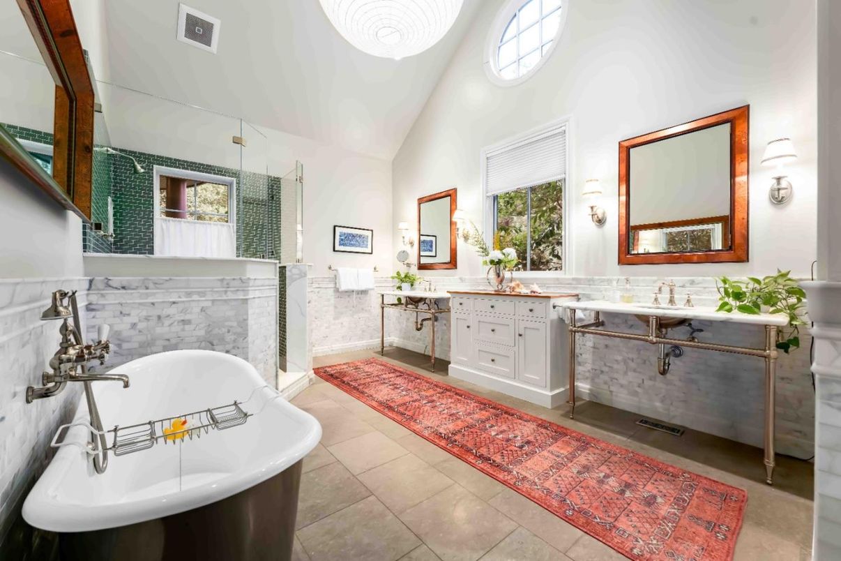 Bathroom, Dual Sink Vanities, Free Standing Baths, Interior, Pendant Lights