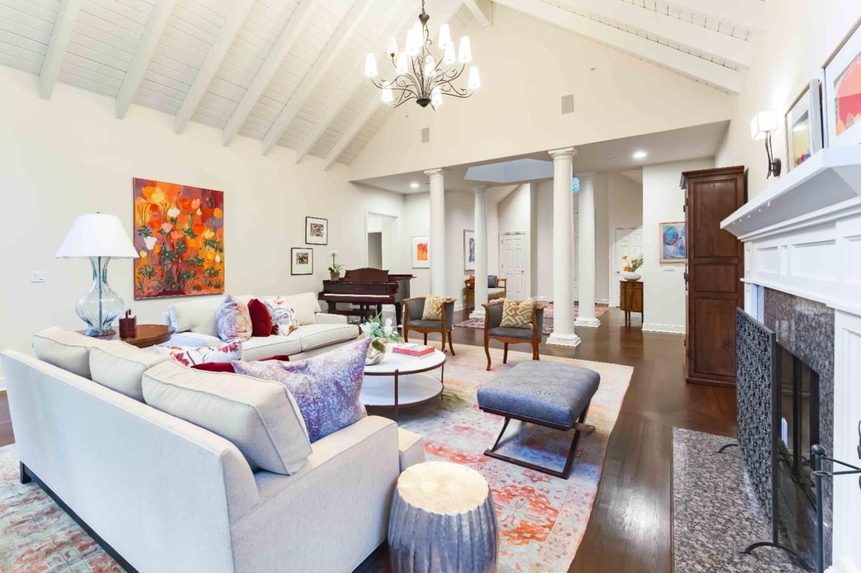 Chandelier, Fireplace, Interior, Living room, Piano, Recessed Lighting, Wood Texture Flooring