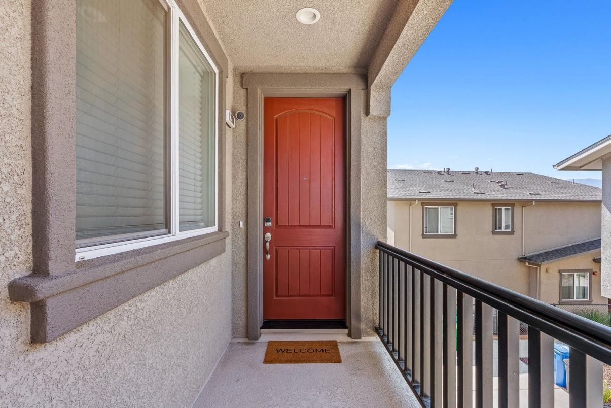 Exterior, Recessed Lighting