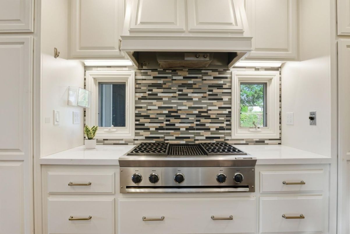 Interior, Kitchen, Stainless Steel Appliances