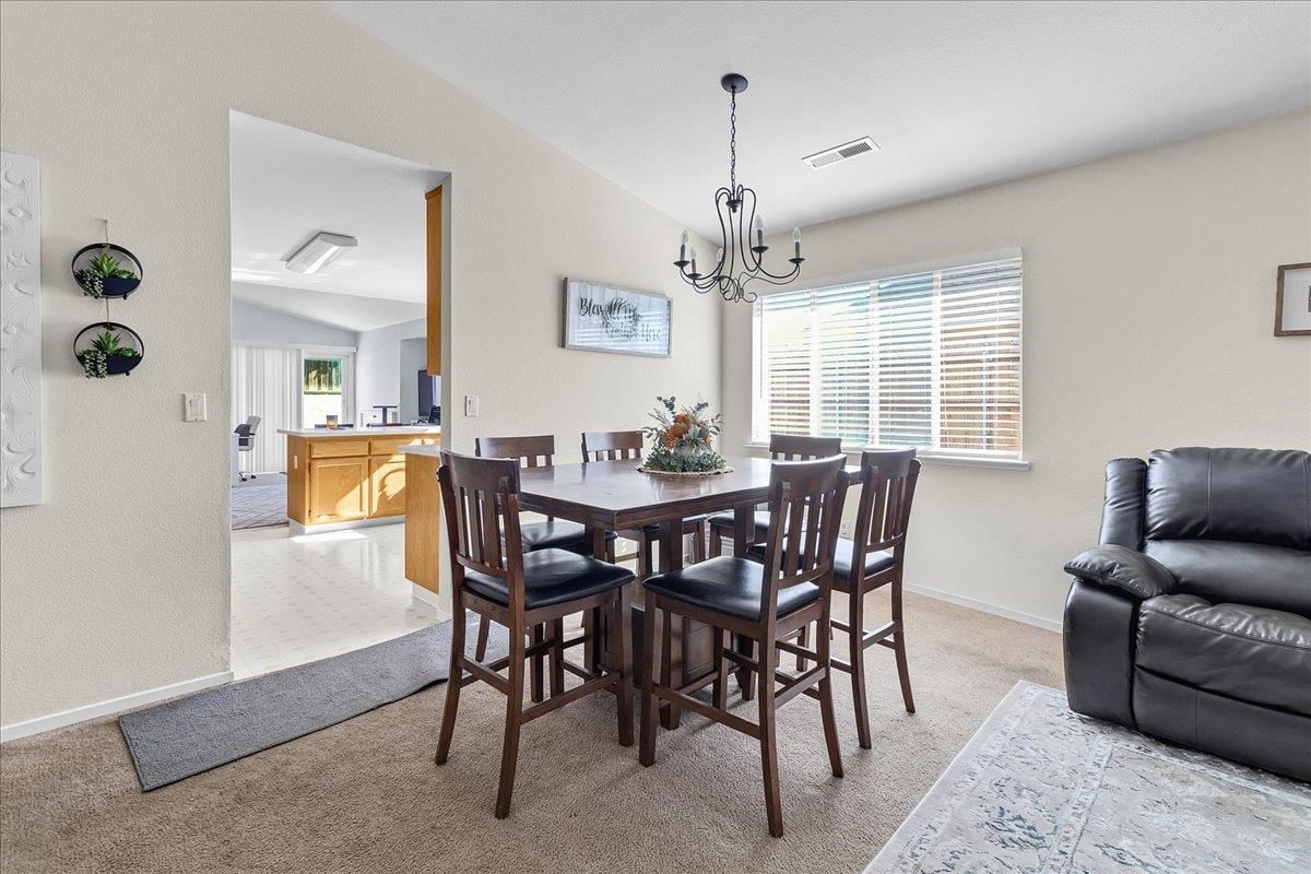 Chandelier, Dining room, Interior