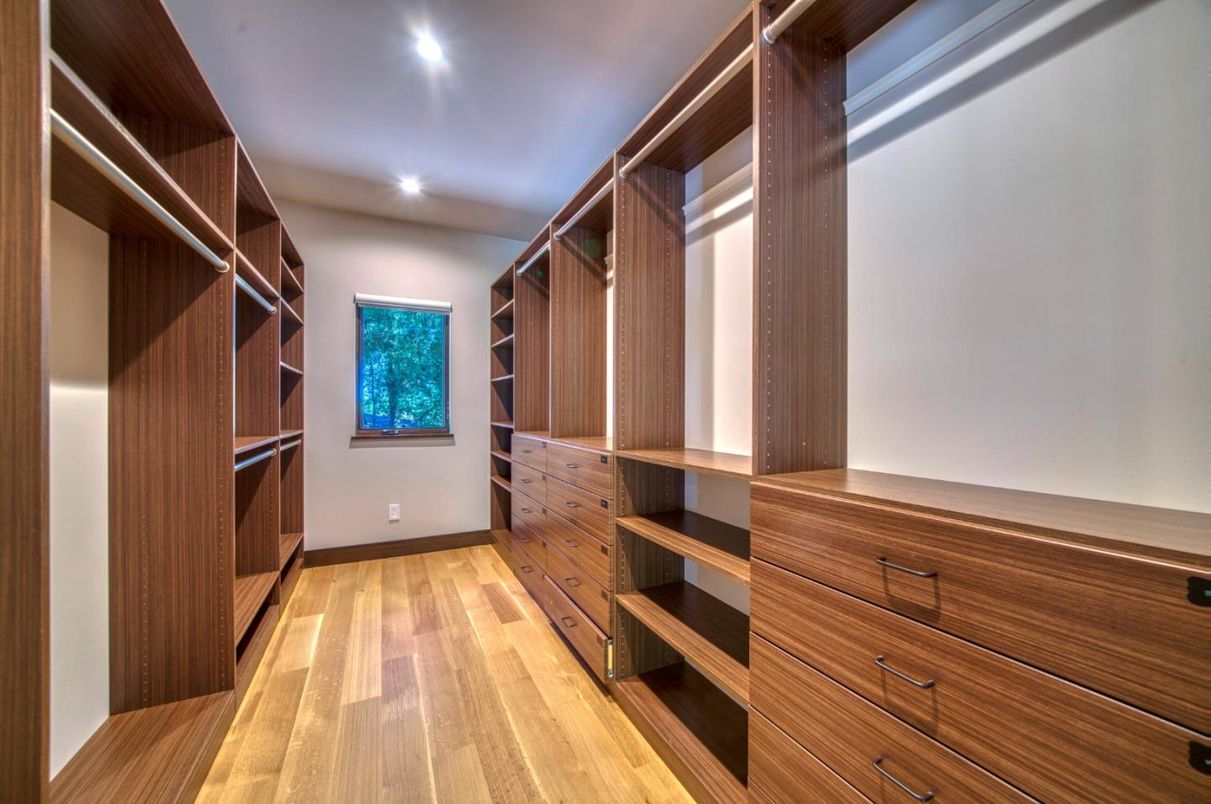 Interior, Recessed Lighting, Walk-in Closets, Wood Texture Flooring